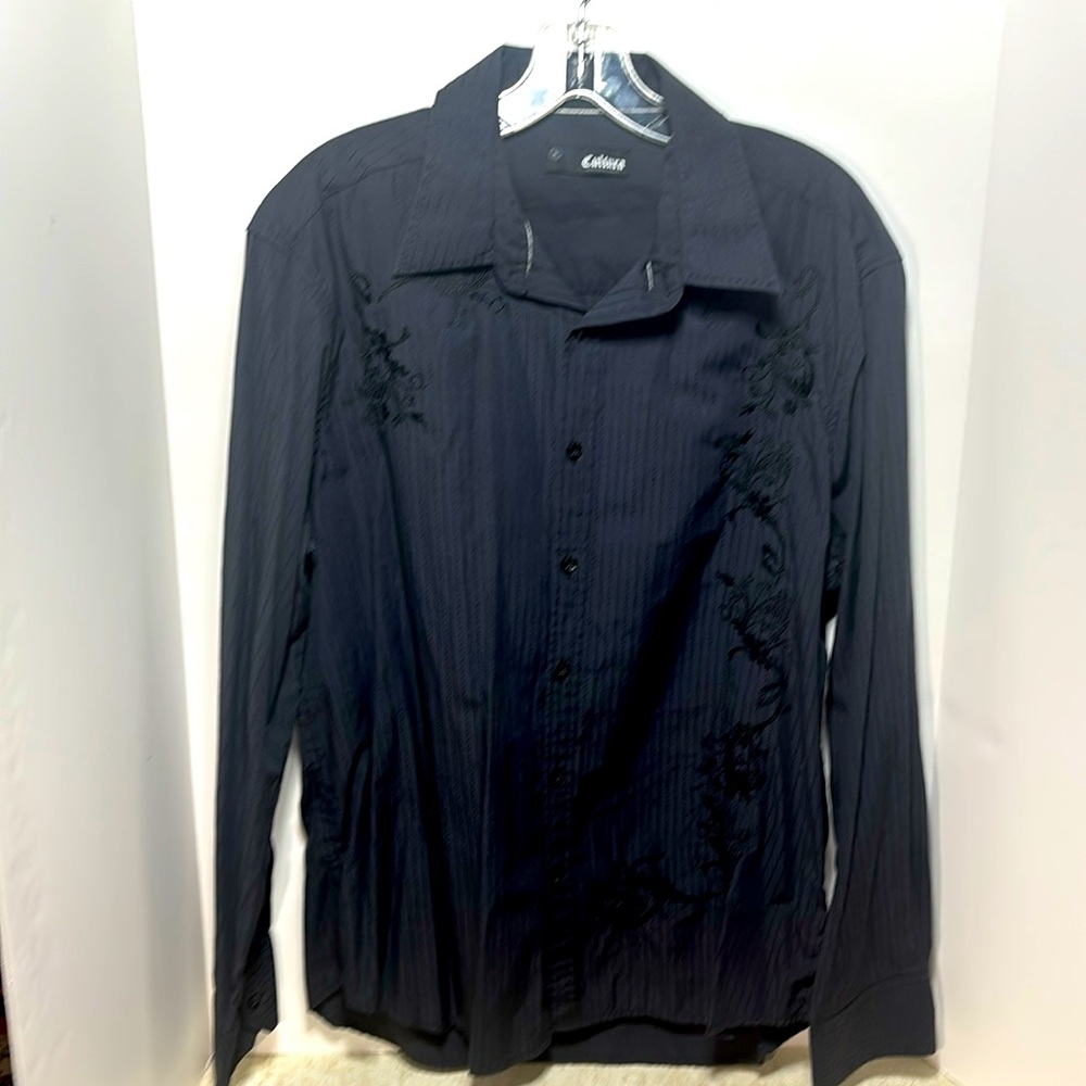 Cultura Mens Black Embroidered Button Shirt - Size Large